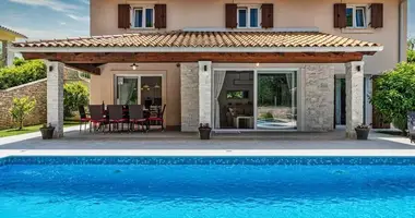 Villa 4 bedrooms in Rabac, Croatia