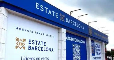 Propriété commerciale 2 174 m² dans Lloret de Mar, Espagne