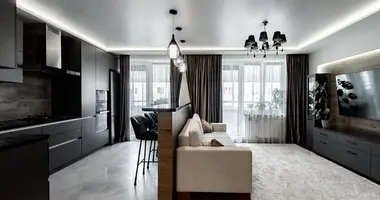 Appartement 3 chambres dans Sonyechny, Bélarus