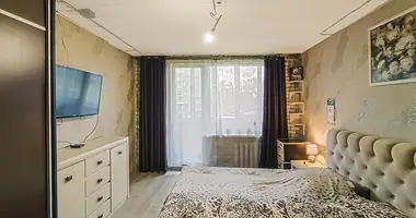 Apartamento 3 habitaciones en Fanipal, Belarús