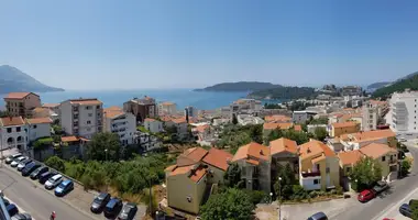 Mieszkanie 3 pokoi w Becici, Czarnogóra