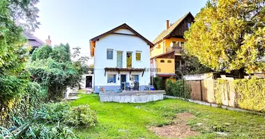 3 room house in Szigetszentmiklos, Hungary