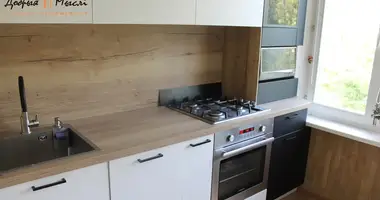 Apartamento 3 habitaciones en Minsk, Belarús