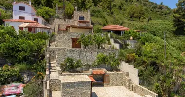 Casa de campo 4 habitaciones en Paralia Kymis, Grecia