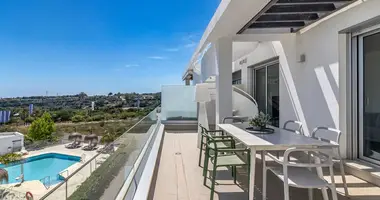 Penthouse 3 pokoi w Estepona, Hiszpania