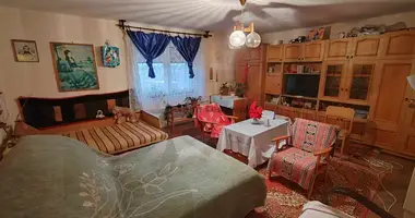 2 room house in Csoernyefoeld, Hungary