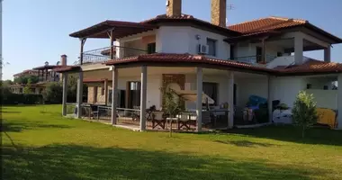 Villa 7 chambres dans Paralia Dionysiou, Grèce
