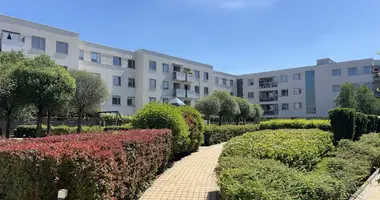 Mieszkanie 2 pokoi w Warszawa, Polska