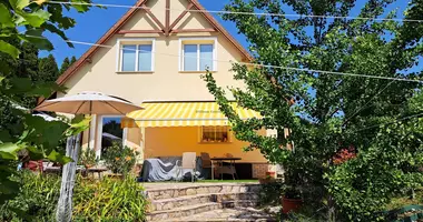 6 room house in Maglod, Hungary