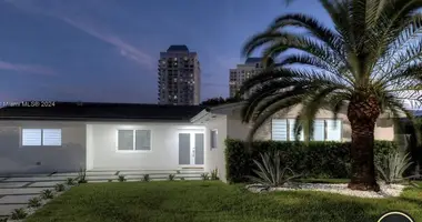 Casa 4 habitaciones en Miami, Estados Unidos