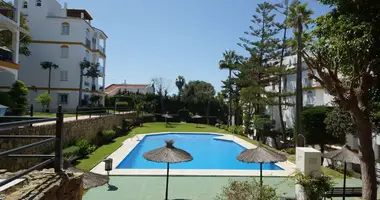Mieszkanie 2 pokoi w Estepona, Hiszpania