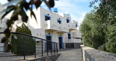 Hotel 1 100 m² in Elounda, Greece