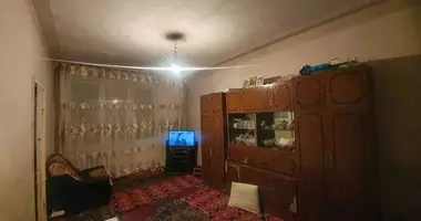 Квартира 2 комнаты с балконом в Мирзо-Улугбекский район, Узбекистан
