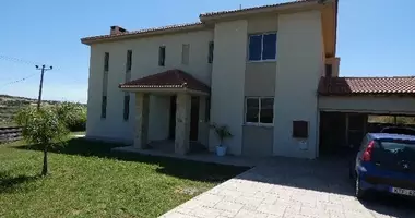 Casa 4 habitaciones en Parekklisia, Chipre