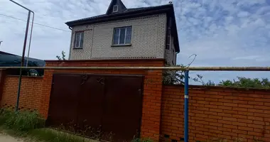 4 room house in Molodizhne, Ukraine