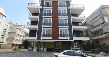 Duplex 4 bedrooms in Etimesgut, Turkey