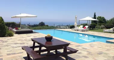 Вилла 5 комнат  с видом на море, с бассейном, с видом на горы в Пейя, Кипр