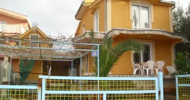 4 bedroom house in Montenegro