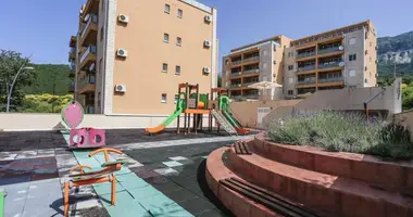 Apartamento 3 habitaciones en Becici, Montenegro