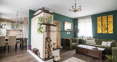 5 room house in Erd, Hungary