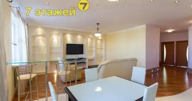 Wohnung 3 zimmer in Minsk, Belarus