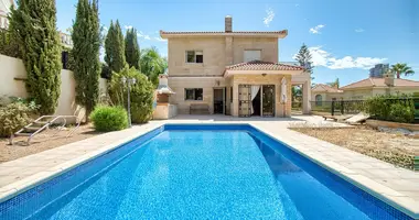 4 bedroom house in Germasogeia, Cyprus