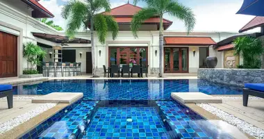 Villa 5 chambres avec Fenêtres double vitrage, avec Meublesd, avec Climatiseur dans Phuket, Thaïlande