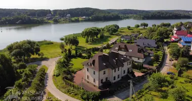 Casa de campo en Astrasyckaharadocki siel ski Saviet, Bielorrusia