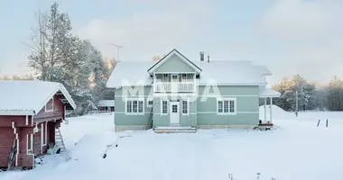 5 bedroom house in Raahe, Finland