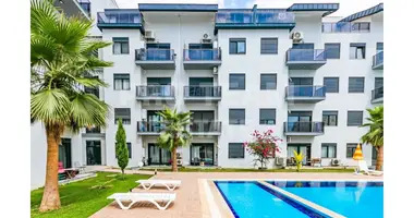 Penthouse 3 chambres avec Fenêtres double vitrage, avec Balcon, avec Meublesd dans Aksu, Turquie