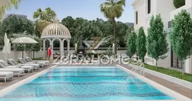 2 room apartment with parking, with terrace, with swimming pool in Mahmutlar, Turkey