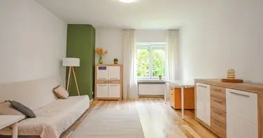 1 room apartment in Warsaw, Poland