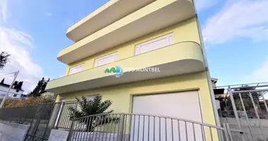 Haus 5 Schlafzimmer in Bar, Montenegro