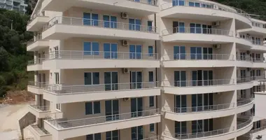 Apartamento 2 habitaciones en Petrovac, Montenegro