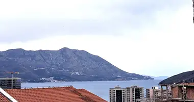 Apartamento 2 habitaciones en Budva, Montenegro