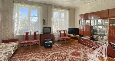 2 room apartment in Kamyanyets, Belarus