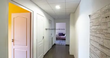 Квартира 3 комнаты в Будапешт, Венгрия