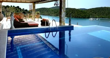 Villa 8 Zimmer mit Meerblick, mit Schwimmbad, mit Bergblick in Sivota, Griechenland