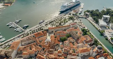 Hotel 323 m² en Montenegro