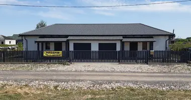 Dom w Fanipalski sielski Saviet, Białoruś