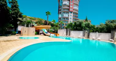Penthouse 3 rooms with double glazed windows, with balcony, with elevator in Alanya, Turkey