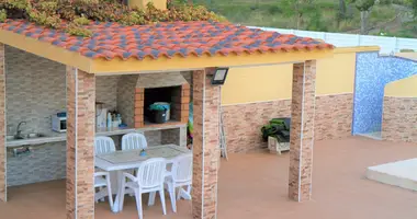 7 bedroom house in Benidorm, Spain