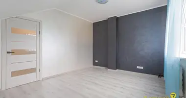 Apartamento 3 habitaciones en Minsk, Belarús