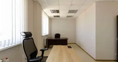 Bureau 85 m² dans Barawliany, Bélarus