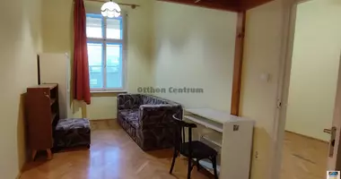 Mieszkanie 3 pokoi w Szekesfehervari jaras, Węgry