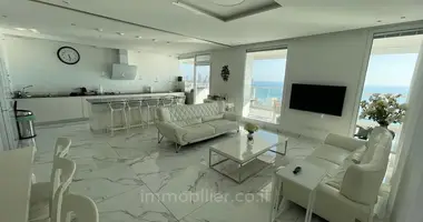 Apartamento 6 habitaciones en Netanya, Israel