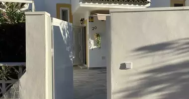 2 bedroom house in Orihuela, Spain