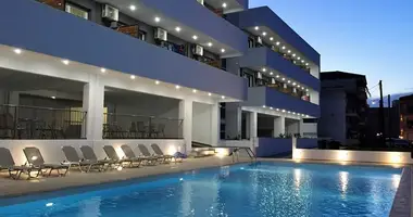 Hôtel 1 286 m² dans Leptokarya, Grèce