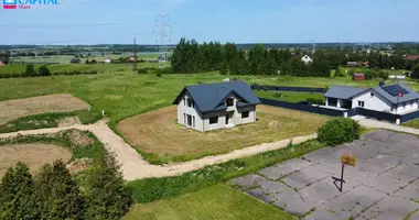 Casa en Elektrenai, Lituania