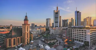 Revenue house 1 600 m² in Frankfurt, Germany